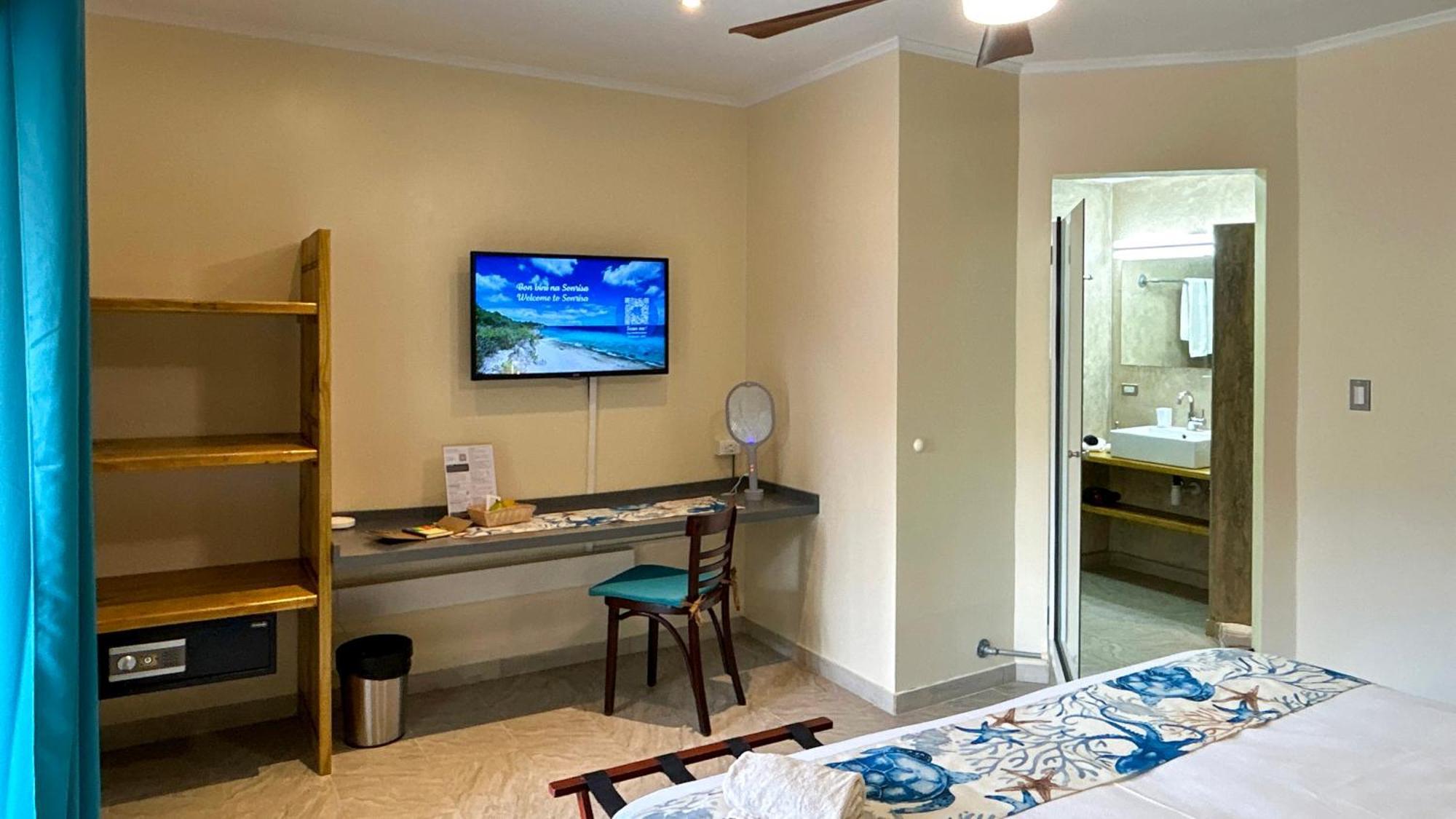 Sonrisa Boutique Hotel - Adults Only Kralendijk  Ngoại thất bức ảnh