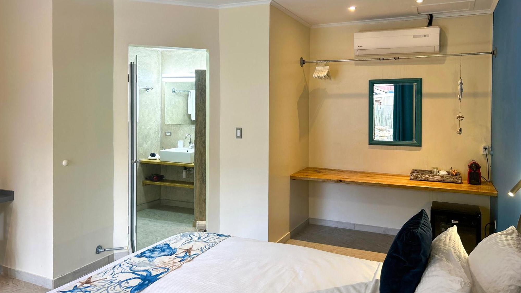 Sonrisa Boutique Hotel - Adults Only Kralendijk  Ngoại thất bức ảnh